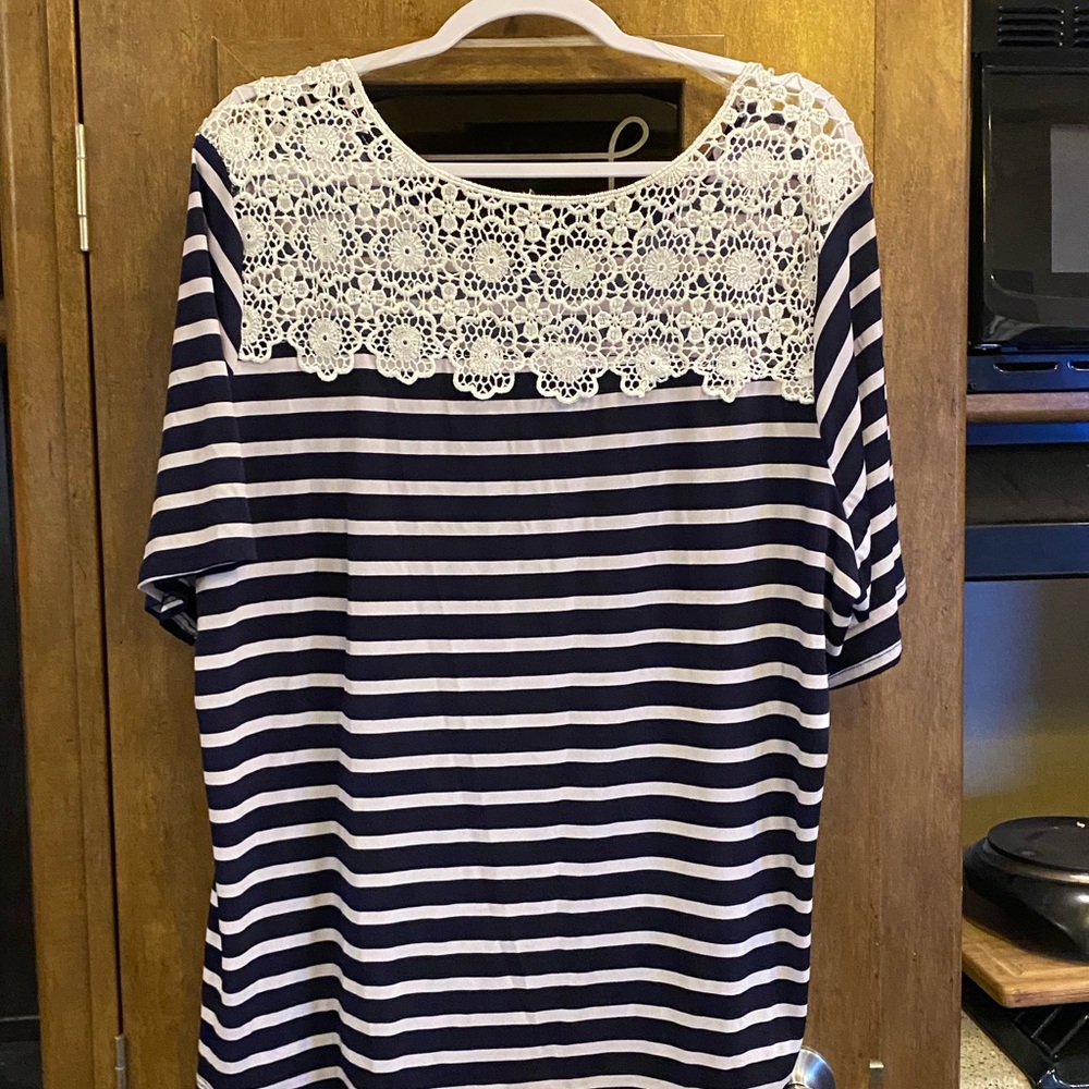 EUC Dressbarn top